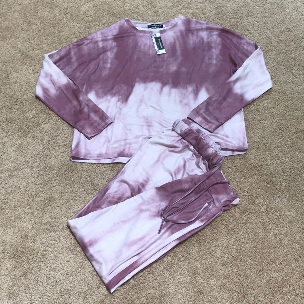 NWT! ROMANTICHUT Size XL two piece jogger set